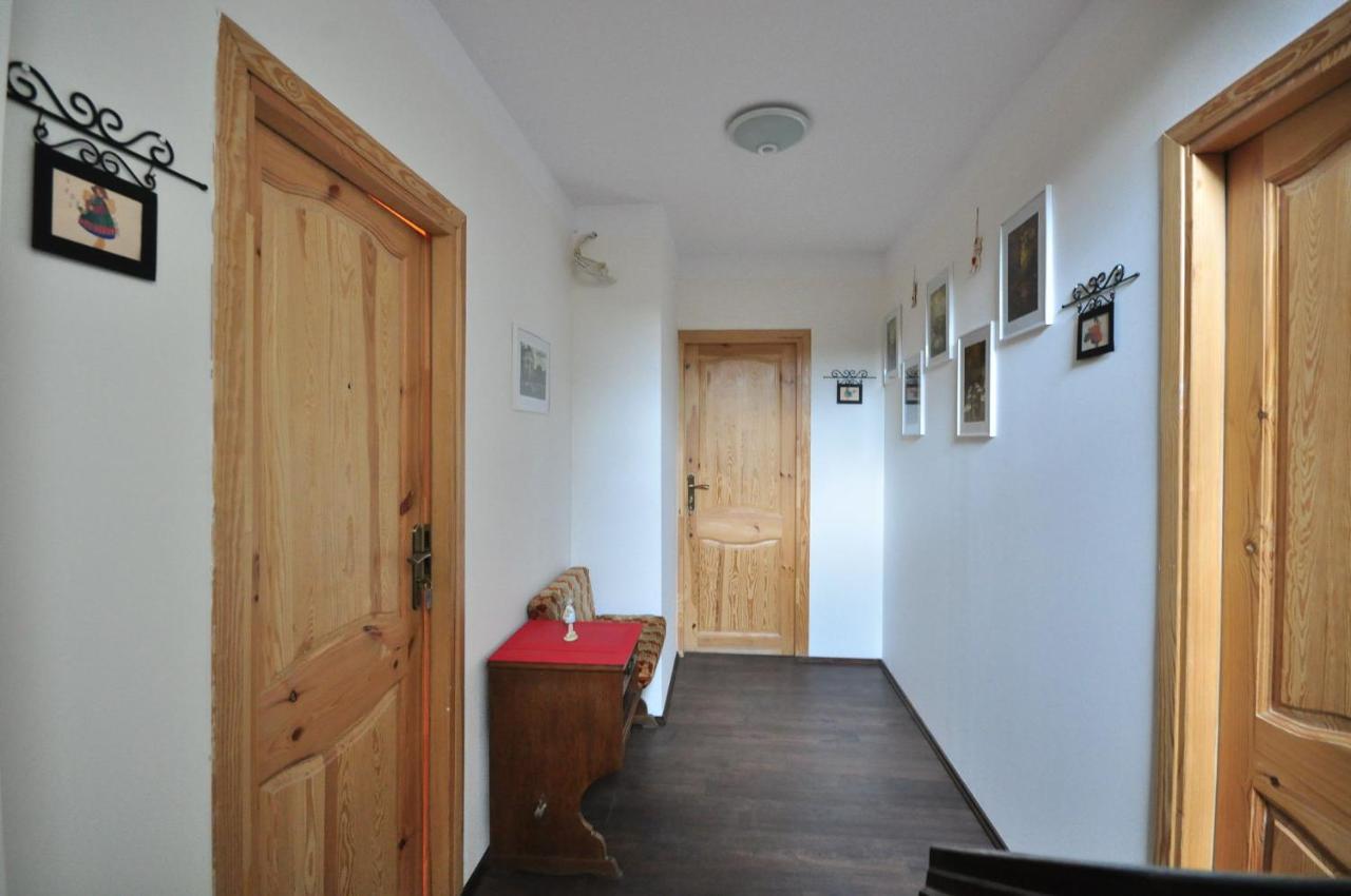 Dom Pod Wedrownym Aniolem Apartment Szklarska Poreba Luaran gambar