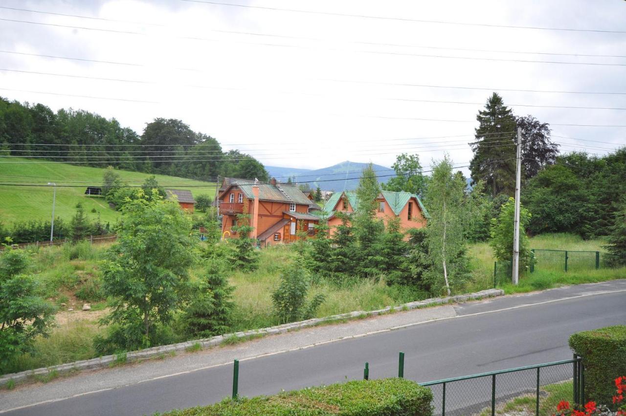 Dom Pod Wedrownym Aniolem Apartment Szklarska Poreba Luaran gambar