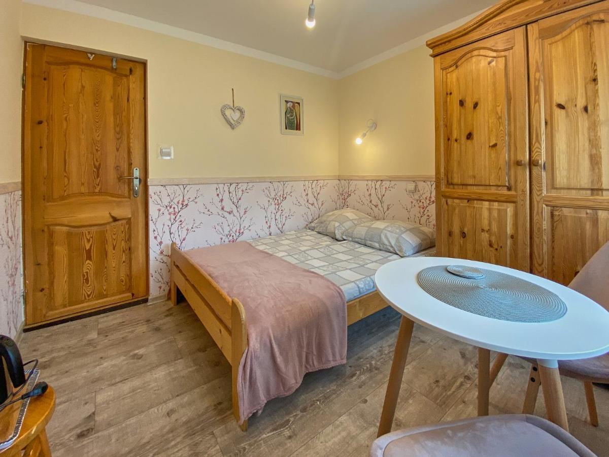 Dom Pod Wedrownym Aniolem Apartment Szklarska Poreba Luaran gambar